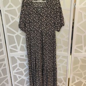 Sonoma Black and Cream Floral Dress NWOT